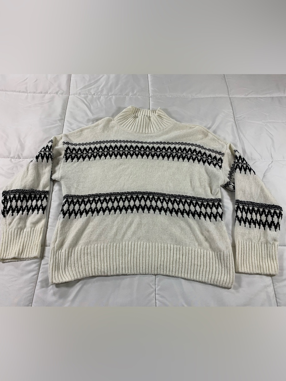Pre loved CHRISTIAN SIRIANO turtleneck sweater womens size XL